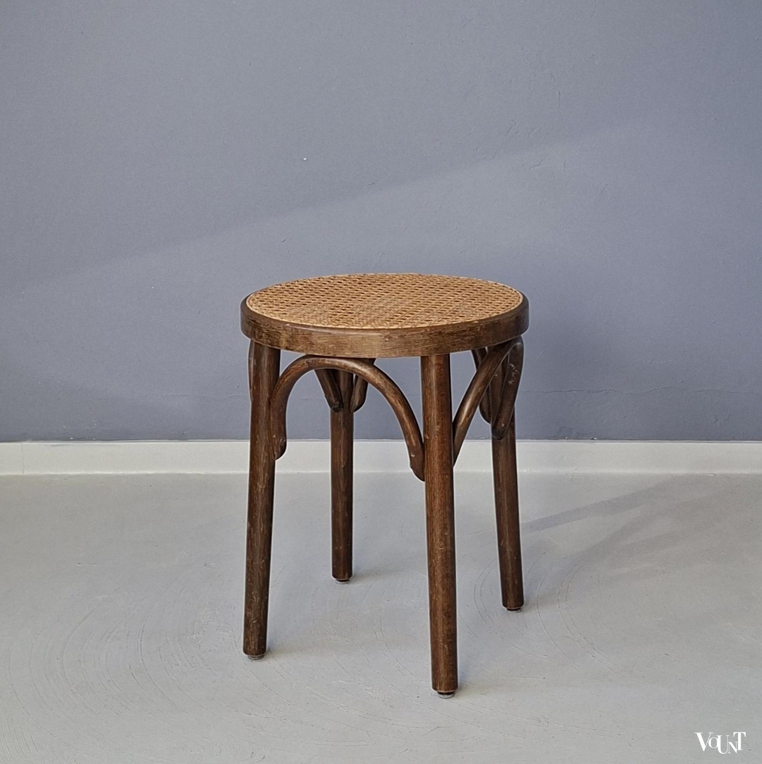 Bentwood kruk met rotan zitting, Romania, jaren '60/'70