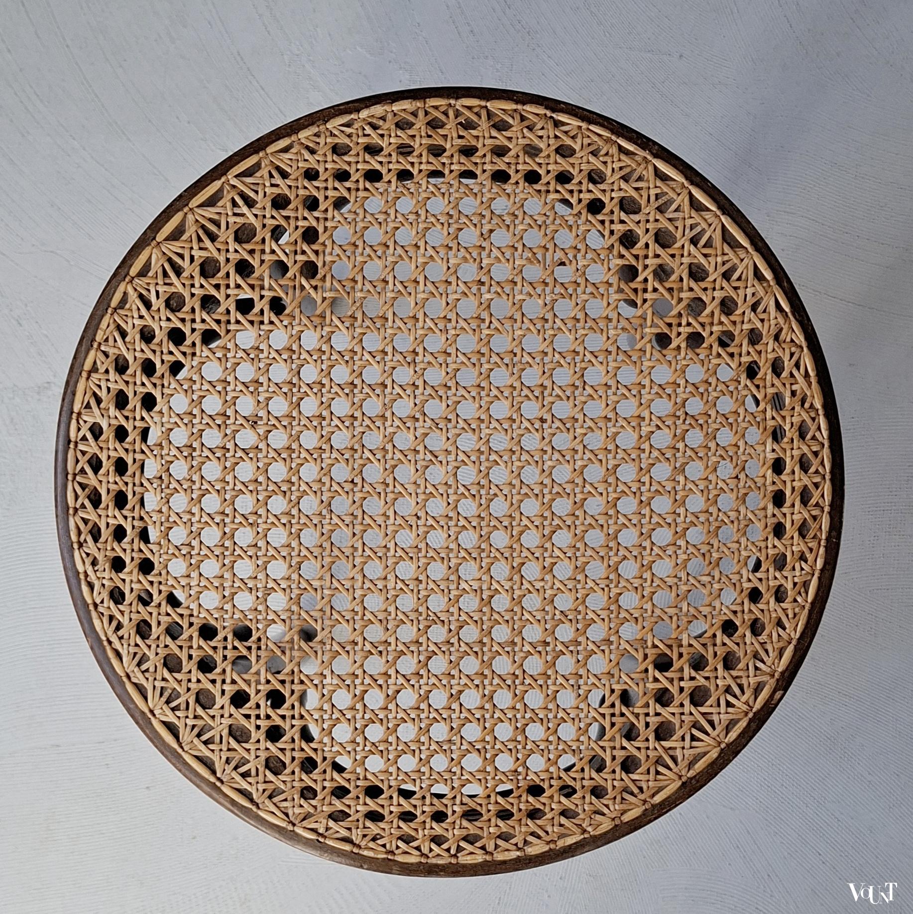 Bentwood kruk met rotan zitting, Romania, jaren '60/'70