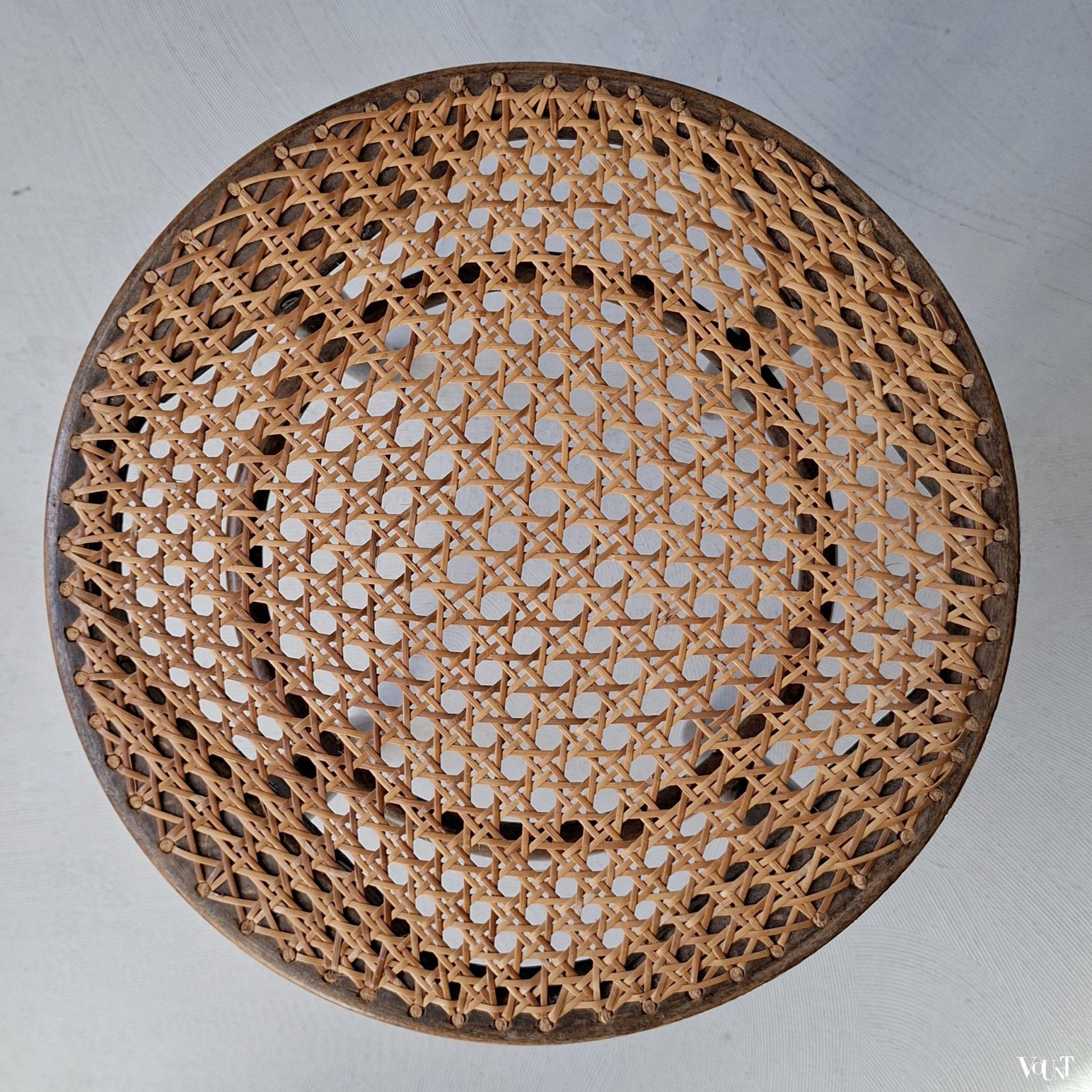 Bentwood kruk met rotan zitting, ZPM Radomsko, jaren '60/'70