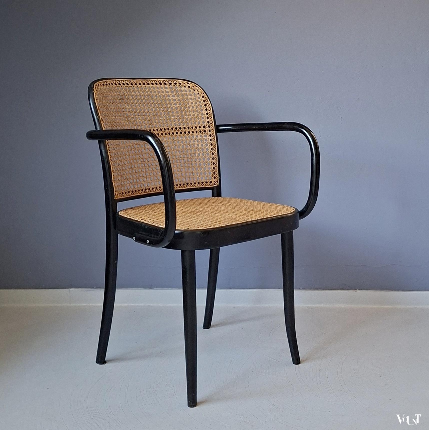 Zwarte Praag of 811 stoel, Ligna, jaren '70/'80