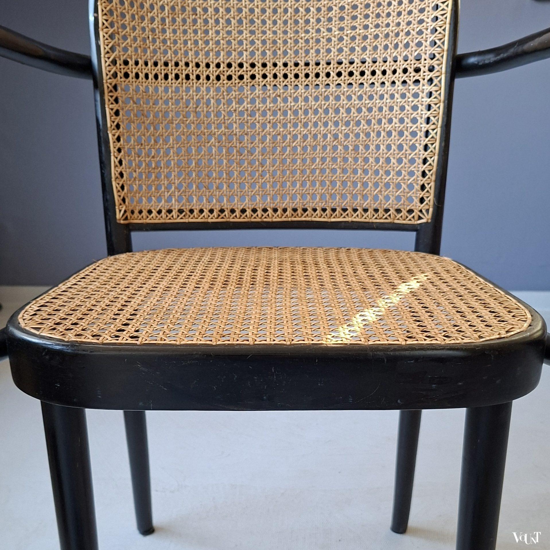 Zwarte Praag of 811 stoel, Ligna, jaren '70/'80