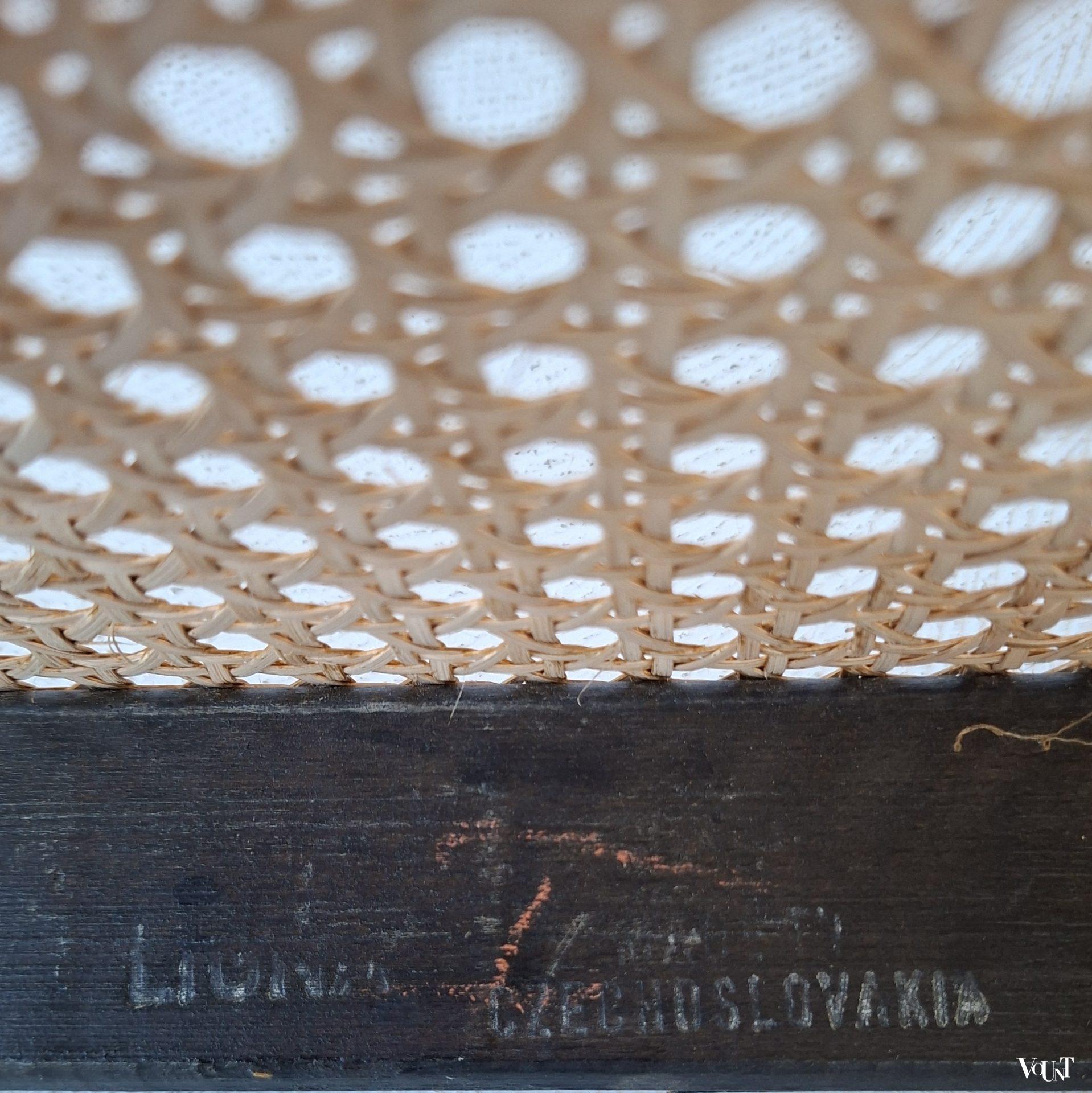 Zwarte Praag of 811 stoel, Ligna, jaren '70/'80