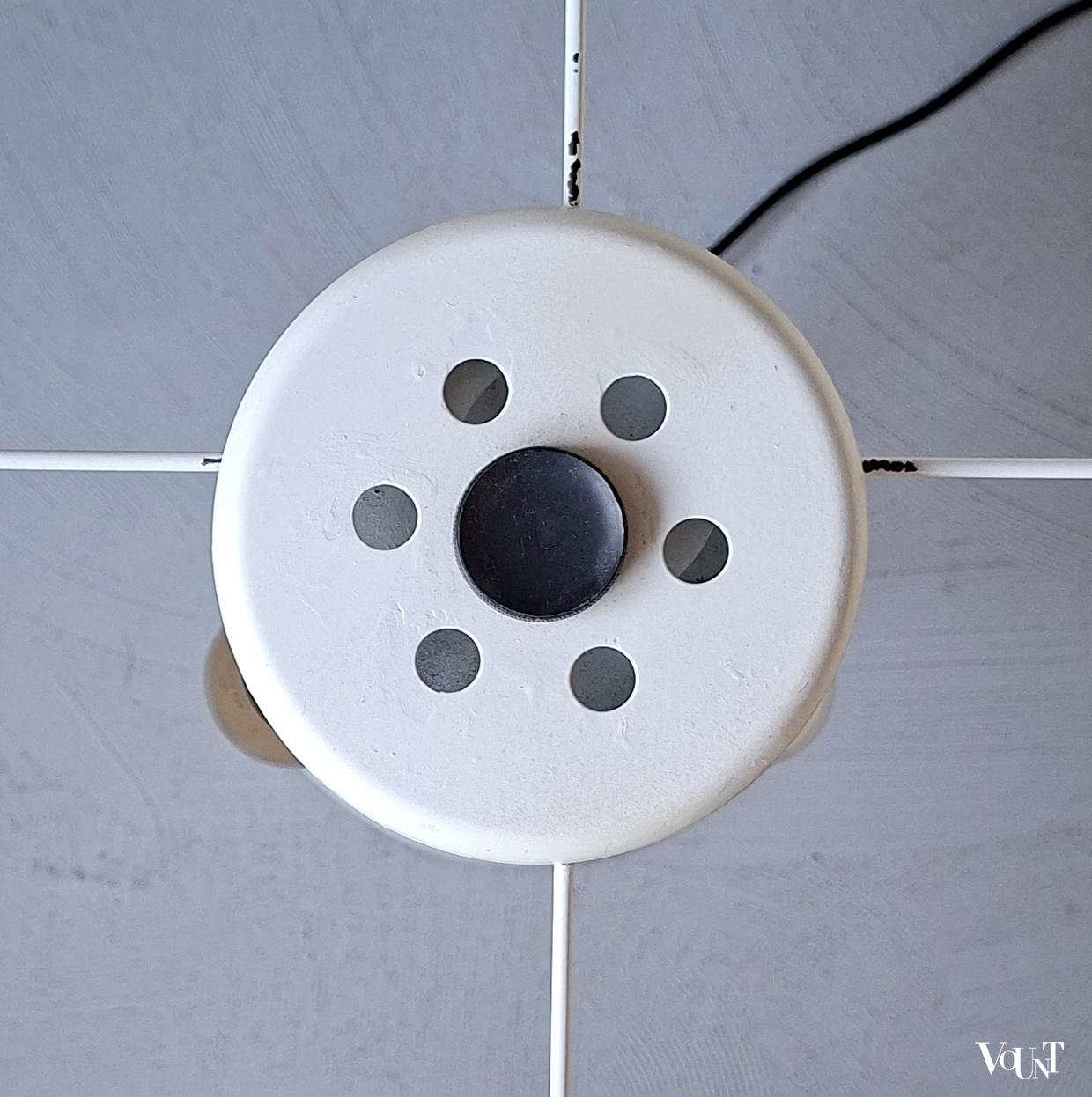 Tafellamp met grote bloemenkap, jaren '70/'80