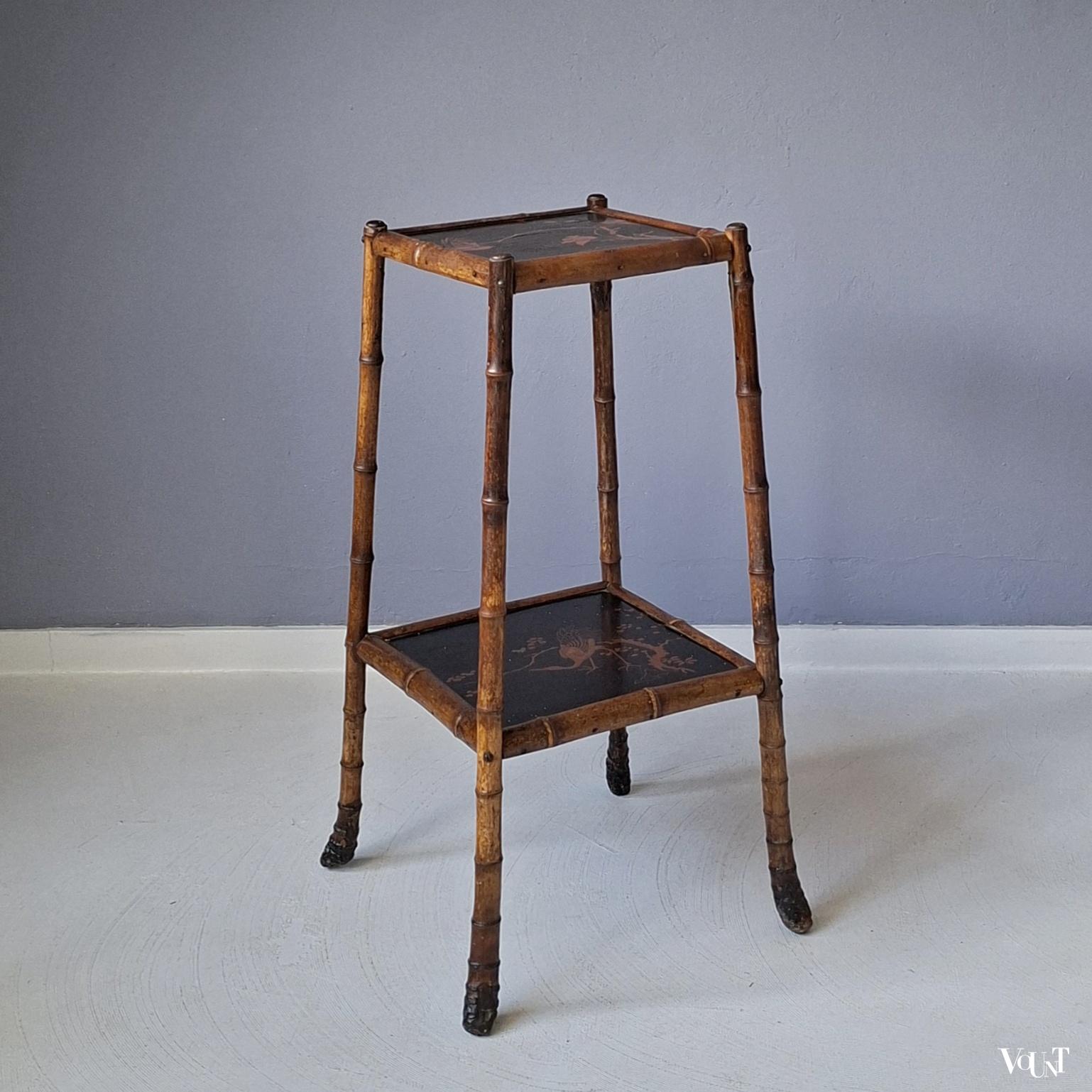 Bamboe bijzettafel met gelakte bladen, eind 19e eeuw