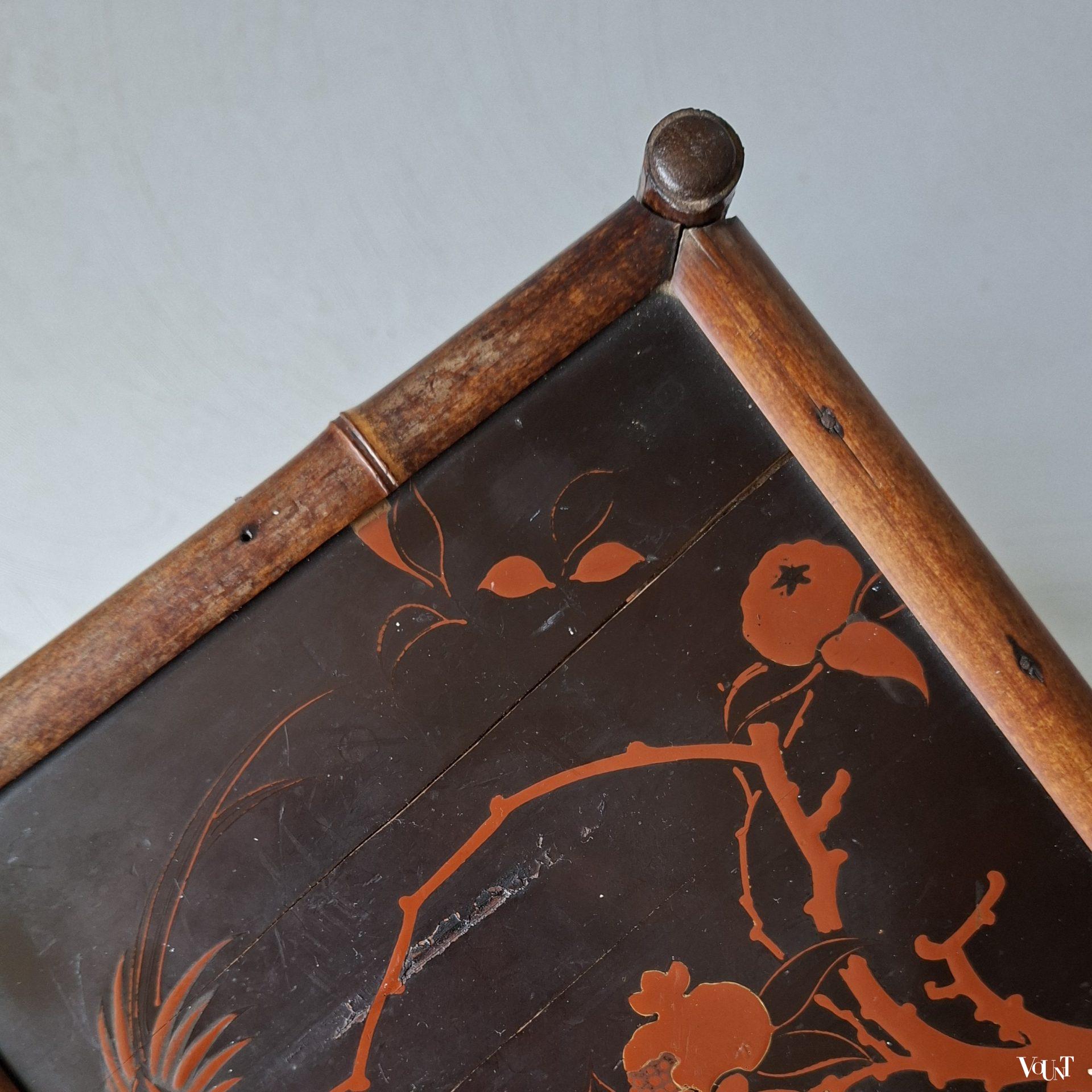 Bamboe bijzettafel met gelakte bladen, eind 19e eeuw